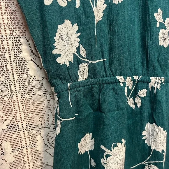 Market & Spruce Floral Green Dress (079) - Picture 5 of 10